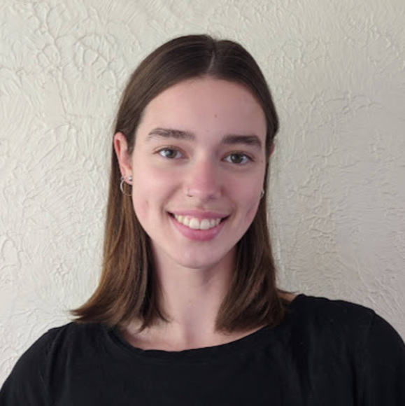 Meet your Posher, Josie - Picture 1 of 1